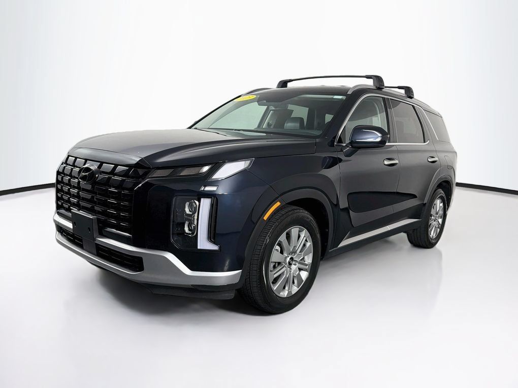 Used 2023 Hyundai Palisade SEL AWD/4WD image 3