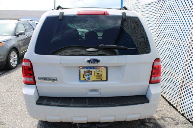 Used 2012 Ford Escape XLT FWD image 7