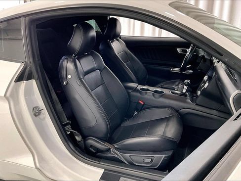 Used 2021 Ford Mustang GT Premium RWD image 16