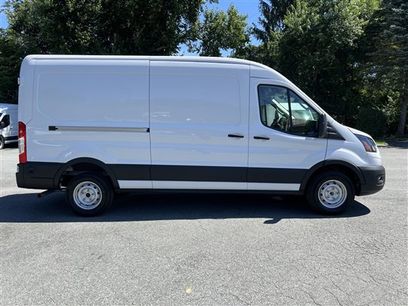 New 2024 Ford Transit 250 148 Medium Roof w/ Load Area Protection Package