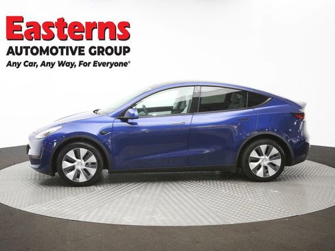 Used 2021 Tesla Model Y Long Range image 54