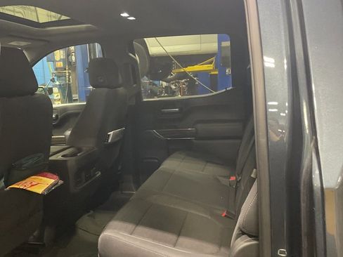 Used 2020 Chevrolet Silverado 1500 RST image 8