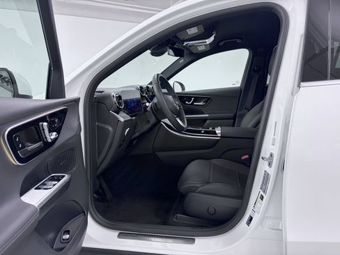 Certified 2026 Mercedes-Benz GLC 300 4MATIC image 15