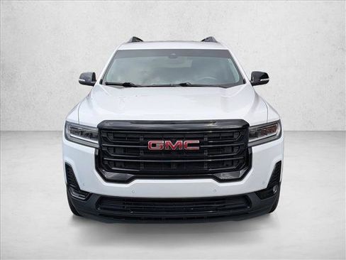 Used 2022 GMC Acadia SLE w/ Driver Convenience Package FWD image 3