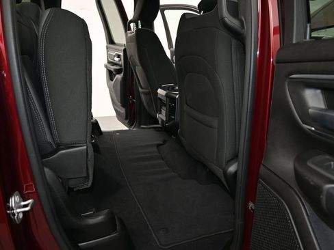 Used 2025 RAM 1500 Big Horn AWD/4WD image 11