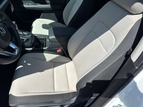 Used 2026 Honda CR-V LX image 17