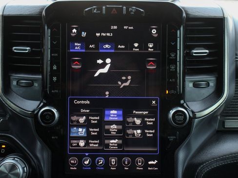 Used 2019 RAM 1500 Limited image 30