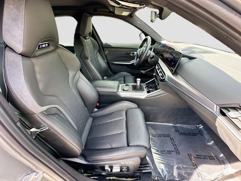Used 2024 BMW M3 w/ Executive Package image 33