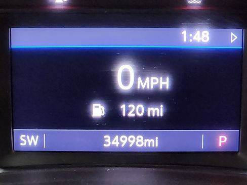 Used 2022 GMC Terrain SLT image 37