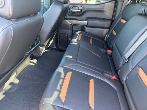 Used 2020 GMC Sierra 1500 AT4 w/ Technology Package image 18