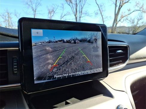 Used 2023 Ford Explorer XLT w/ Equipment Group 202A image 19