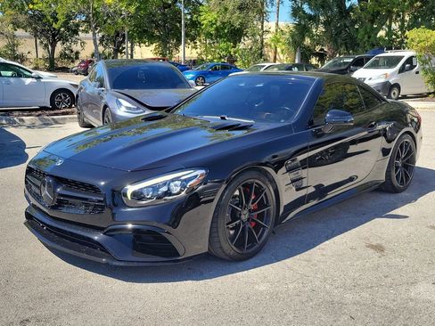 Used 2018 Mercedes-Benz SL 63 AMG image 4