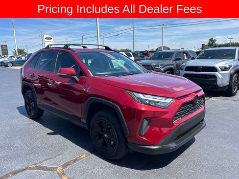 Used 2022 Toyota RAV4 XLE w/ Convenience Package AWD/4WD image 22