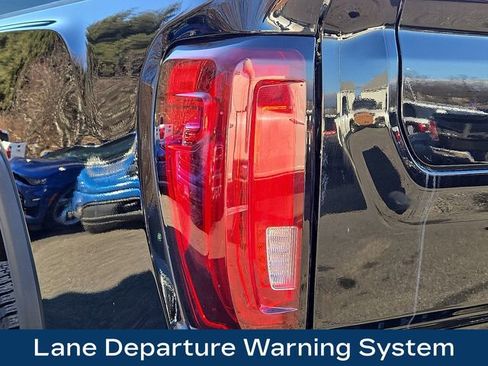 Used 2021 GMC Sierra 2500 Denali w/ Denali Black Diamond Edition image 13