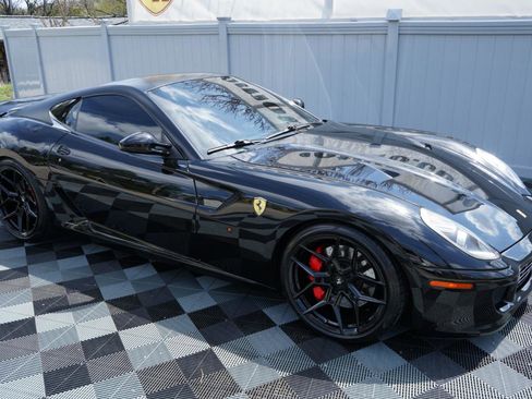 Used 2007 Ferrari 599 GTB Fiorano RWD image 2