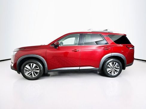 Certified 2023 Nissan Pathfinder SL AWD/4WD image 8