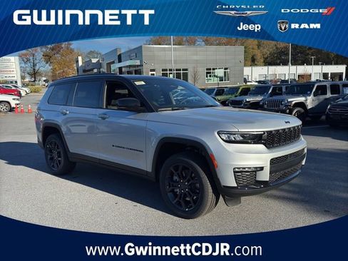 New 2025 Jeep Grand Cherokee L Limited w/ Trailer Tow Package AWD/4WD image 1