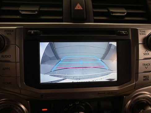 Used 2019 Toyota 4Runner SR5 Premium AWD/4WD image 31