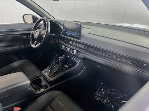 Used 2025 Honda CR-V Sport-L image 28