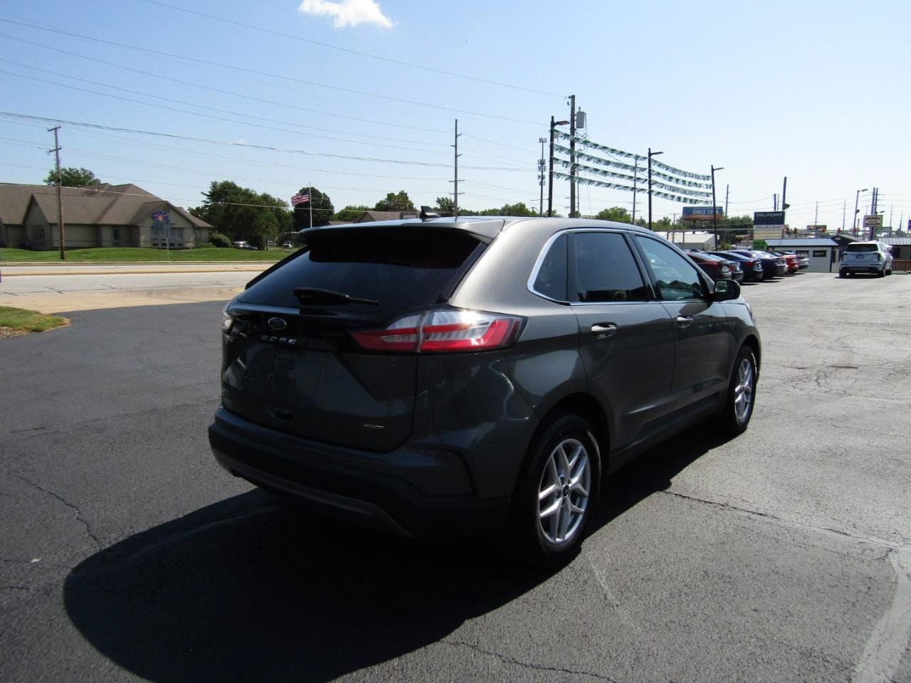 Used 2023 Ford Edge SEL AWD/4WD image 8