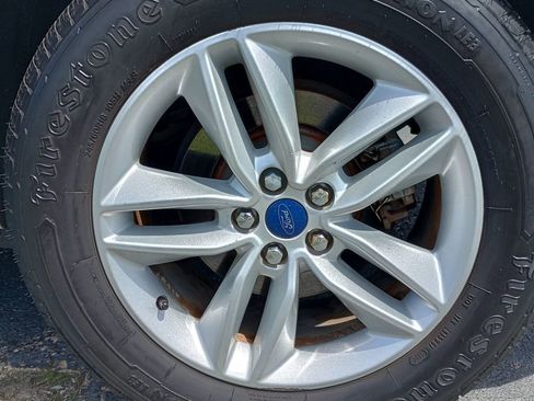 Used 2016 Ford Edge SEL w/ Equipment Group 201A FWD image 24