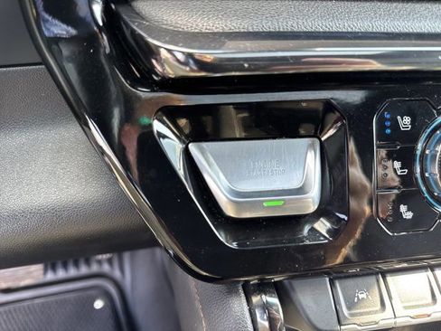 Used 2022 GMC Sierra 1500 AT4 w/ AT4 Premium Package AWD/4WD image 26