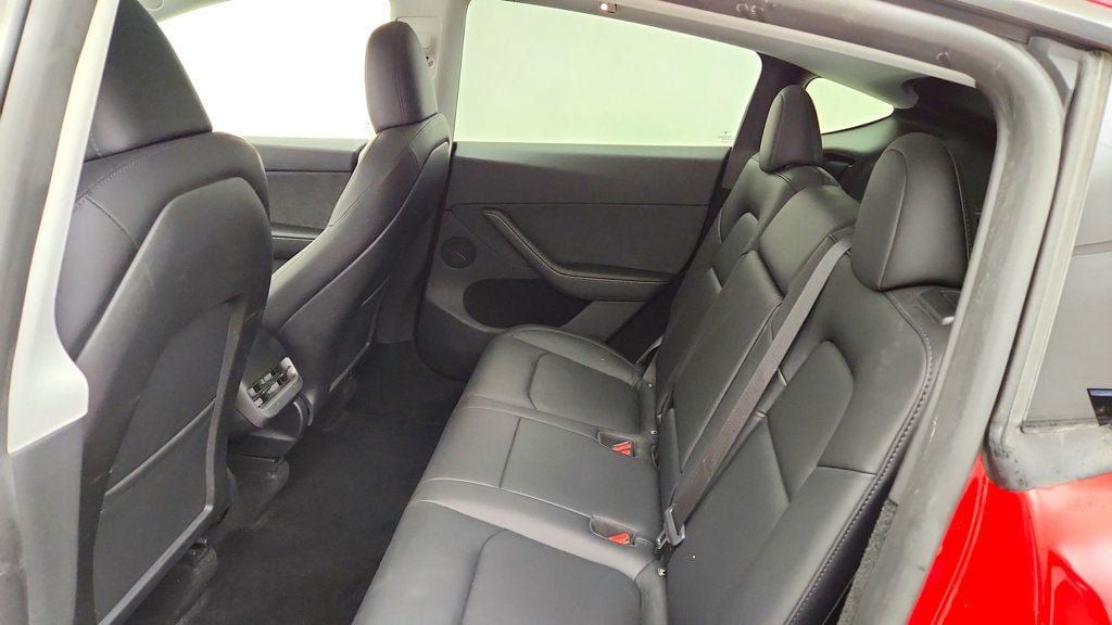 Used 2023 Tesla Model Y Long Range AWD/4WD image 26