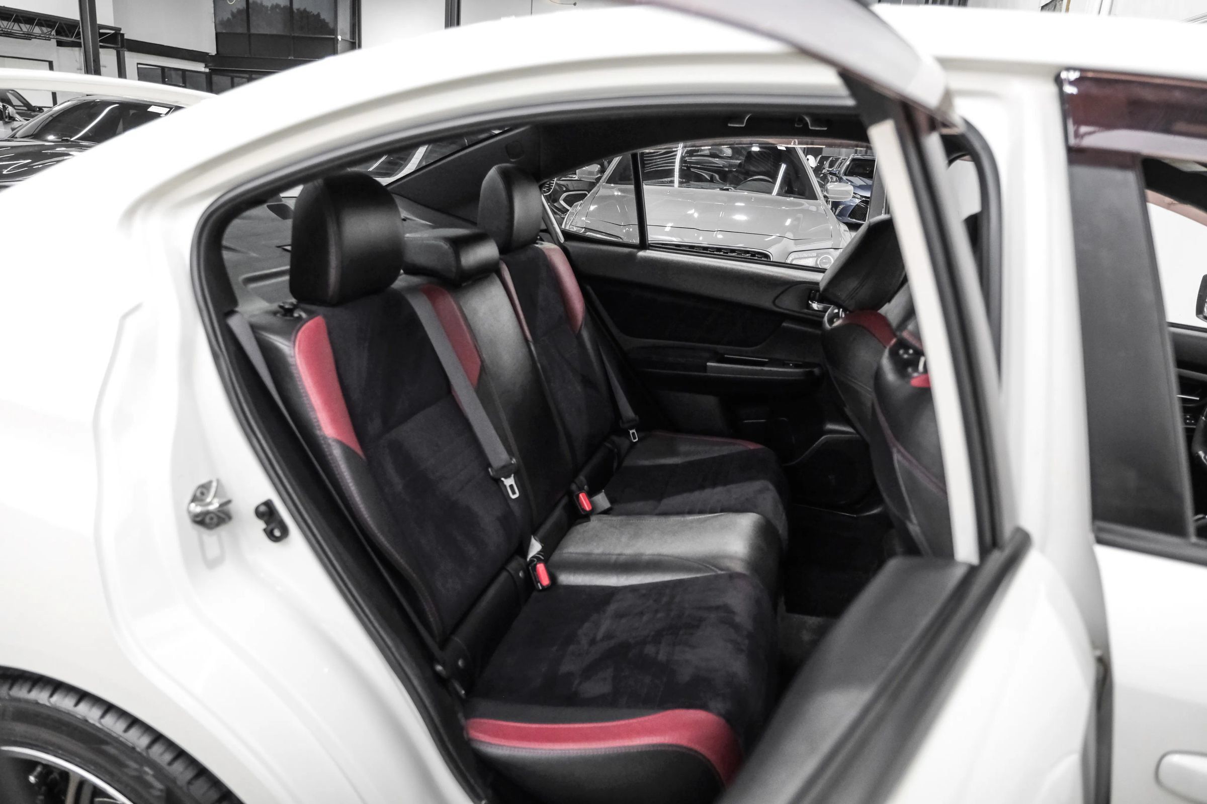 Used 2016 Subaru WRX STI AWD/4WD image 28