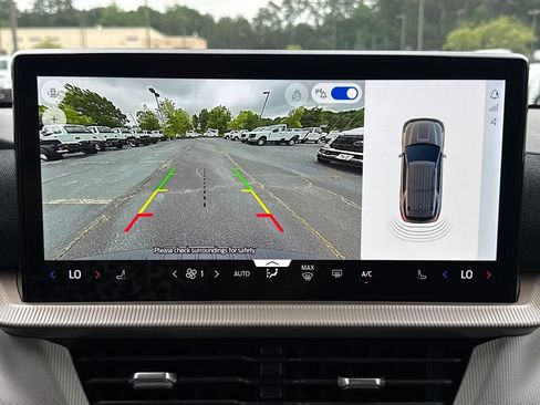 New 2026 Ford Explorer Active RWD image 8