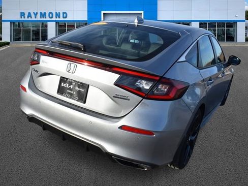Used 2022 Honda Civic Sport Touring image 3