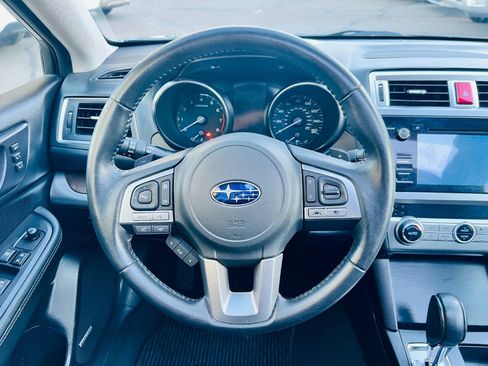 Used 2017 Subaru Outback 3.6R Limited AWD/4WD image 18