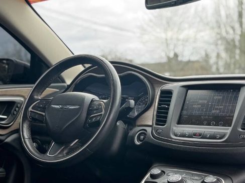 Used 2015 Chrysler 200 C w/ Navigation & Sound Group I image 4