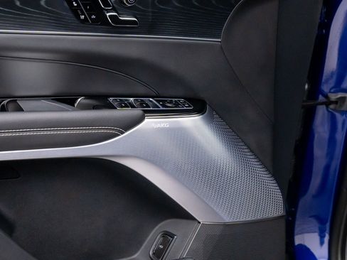 New 2026 Cadillac Lyriq V w/ LPO, Floor Liner Package AWD/4WD image 14