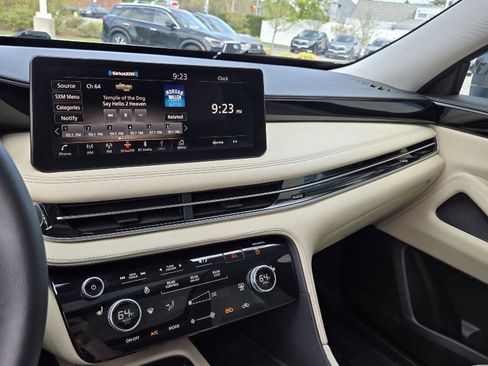 Certified 2023 INFINITI QX60 Pure AWD/4WD image 33