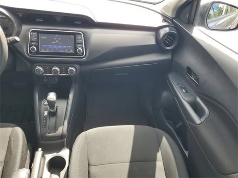 Used 2024 Nissan Kicks S image 14