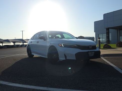 Used 2025 Honda Civic Sport image 9
