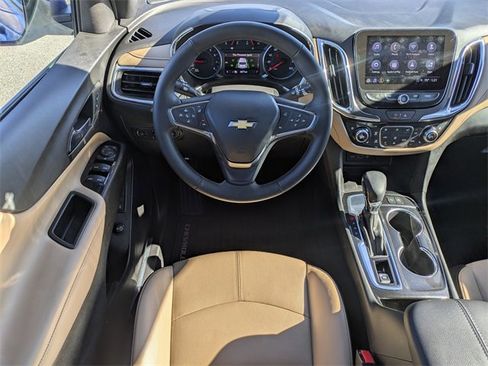 Used 2024 Chevrolet Equinox Premier image 19
