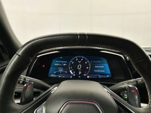 Used 2021 Chevrolet Corvette Stingray Coupe w/ 1LT RWD image 9