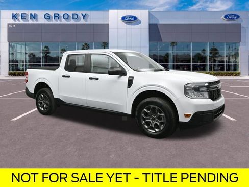 Used 2023 Ford Maverick XLT FWD image 1