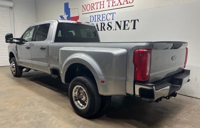 Used 2024 Ford F350 XLT AWD/4WD image 9