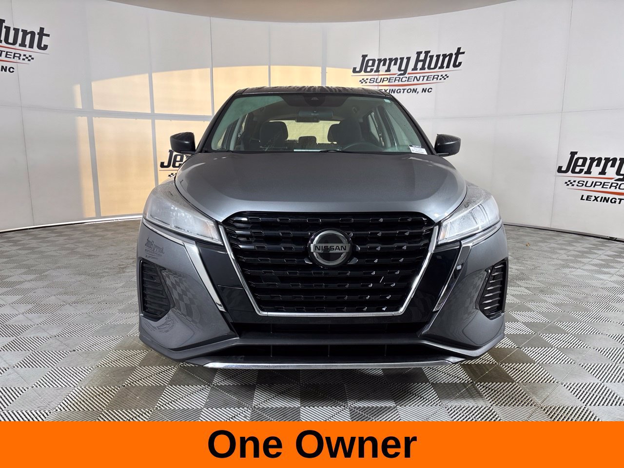 Used 2021 Nissan Kicks S FWD image 3