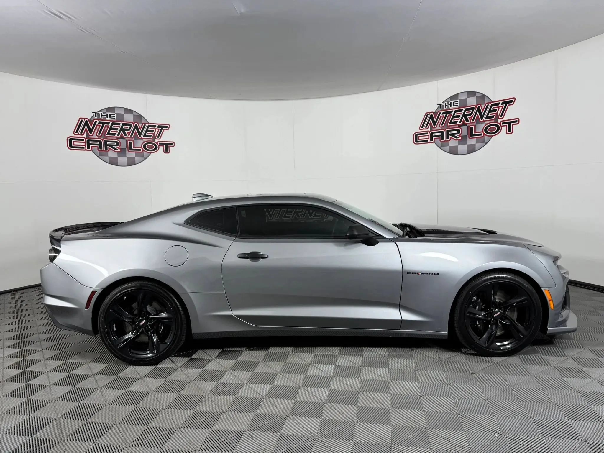 Used 2024 Chevrolet Camaro SS RWD image 8