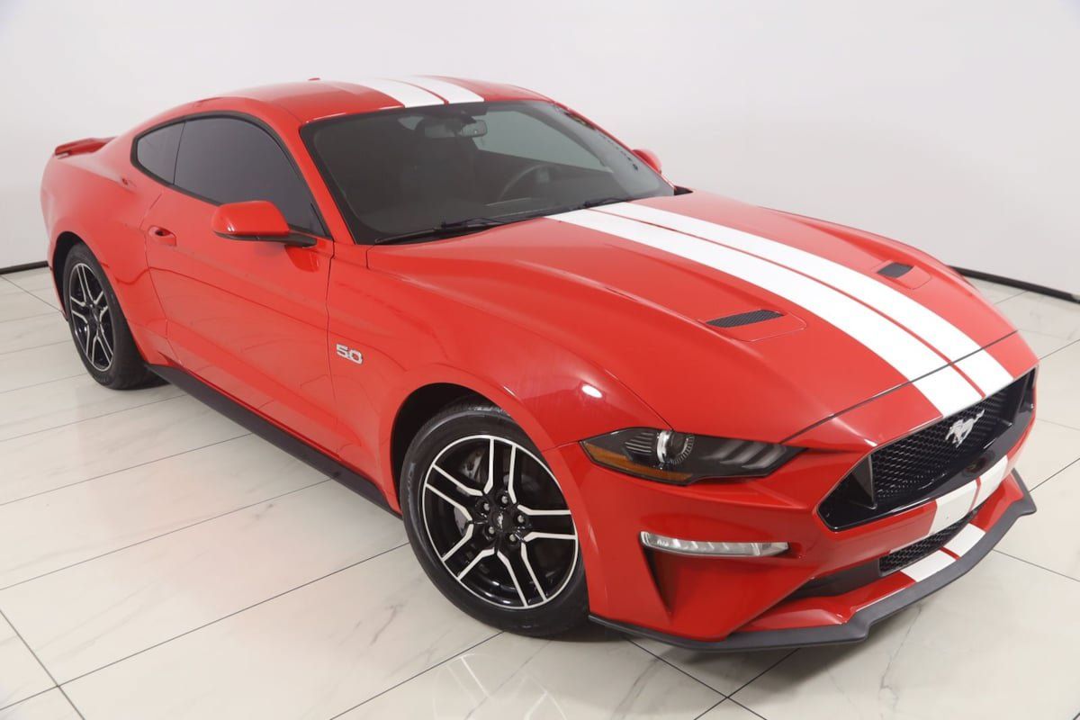 Used 2019 Ford Mustang GT RWD image 18