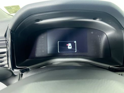 Used 2025 Toyota Camry LE FWD image 20