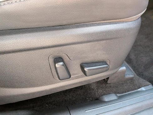 Certified 2022 Hyundai Santa Fe Limited image 12