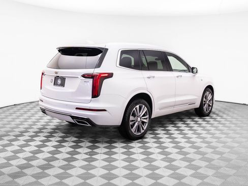 New 2025 Cadillac XT6 Premium Luxury image 7