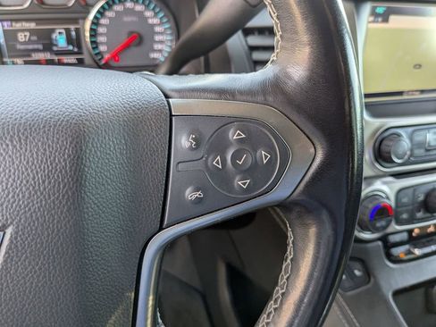 Used 2019 Chevrolet Tahoe LT image 17