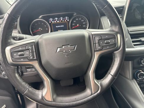 Used 2021 Chevrolet Tahoe Z71 w/ Z71 Off-Road Package AWD/4WD image 9