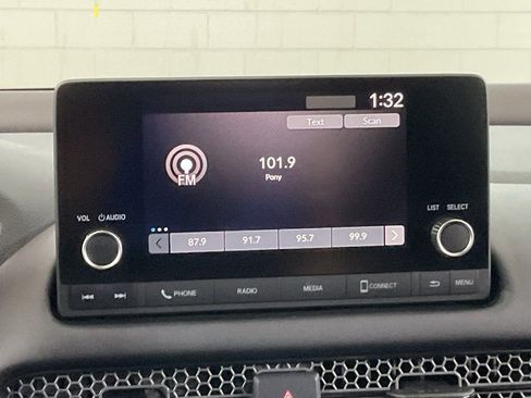 Used 2023 Honda HR-V Sport image 14