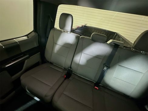 Used 2022 Ford F350 XLT w/ XLT Premium Package image 12